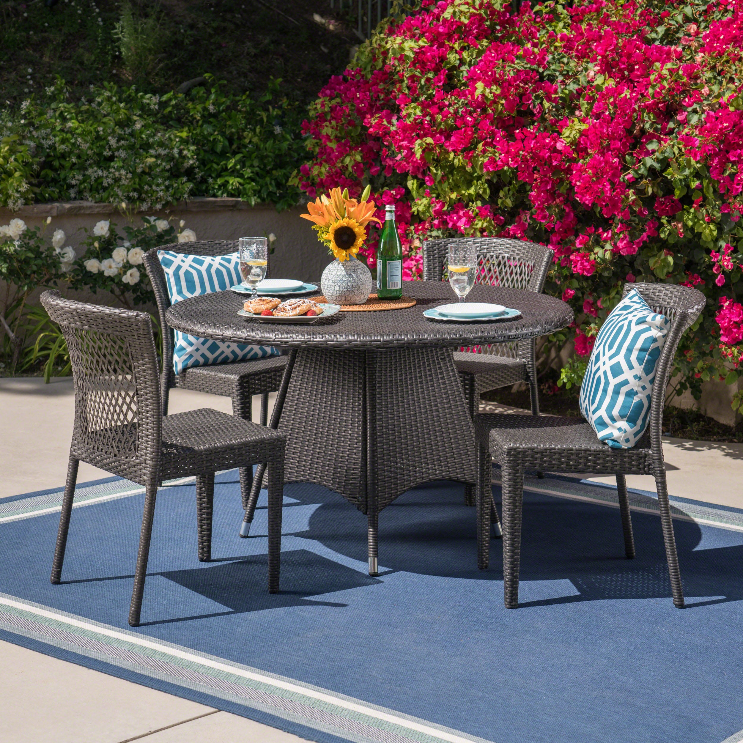 Howard Outdoor 5 Piece Grey Wicker Dining Set