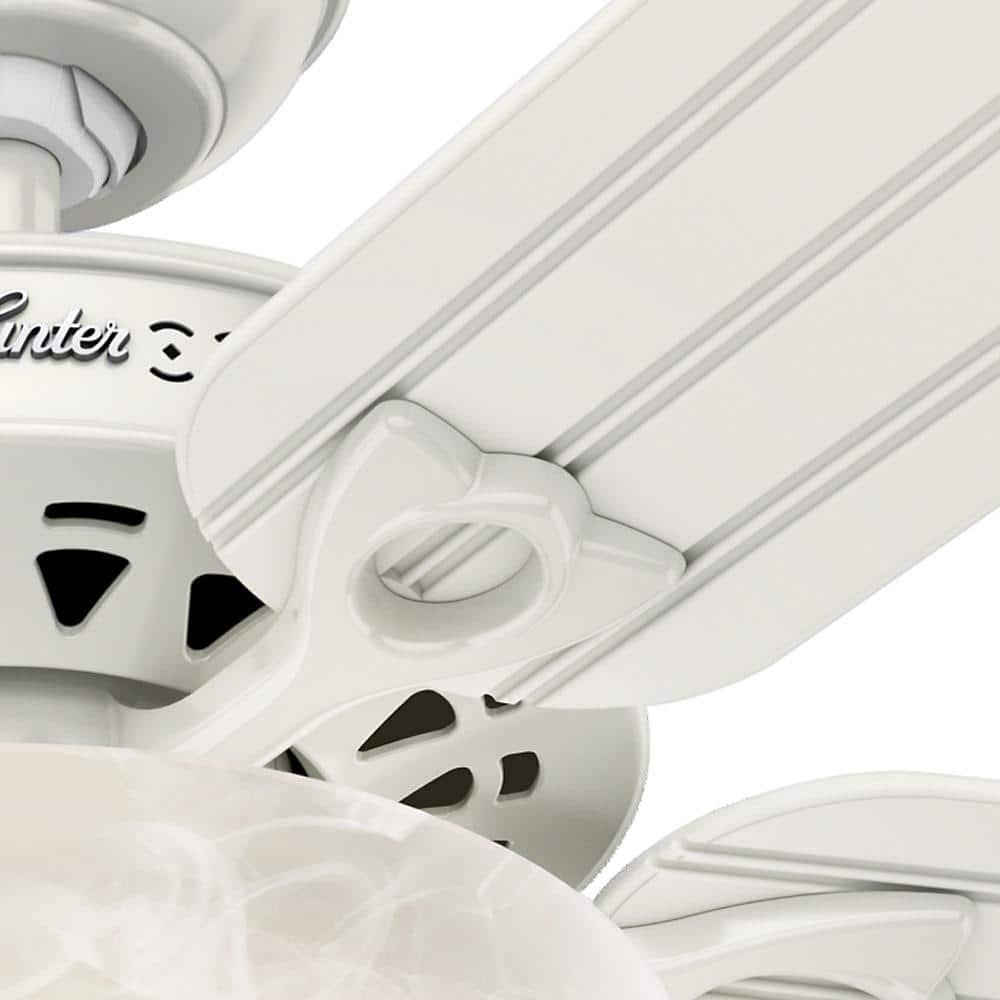 Hunter Beachcomber 52 in Indoor White Ceiling Fan with Light Kit