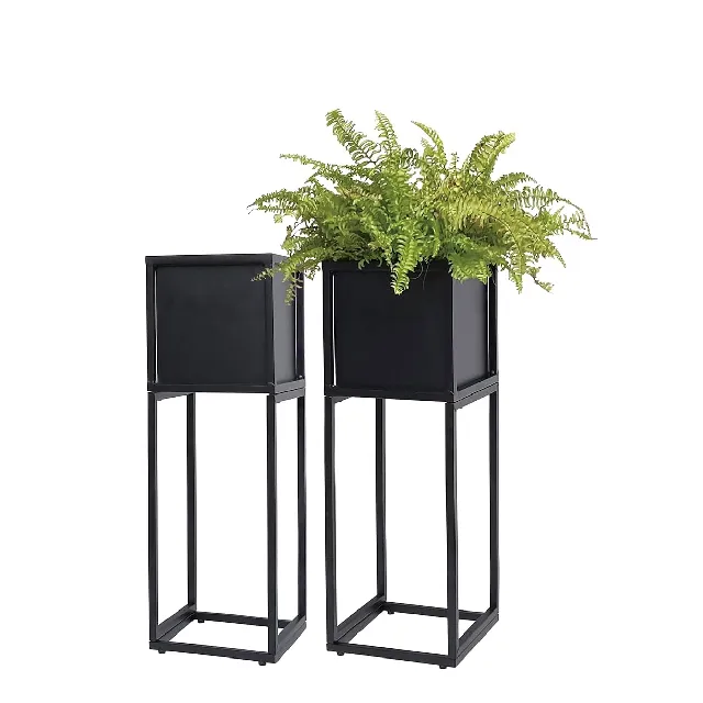 Manufacturer Of Premium Quality Metal Planter Wholesale Price Outdoor Decoration Floor Planter   Flower Pots