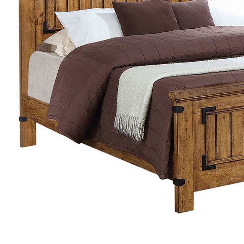 Cottage Style Queen Size Bed with Plank Detailing and Metal Accents， Brown