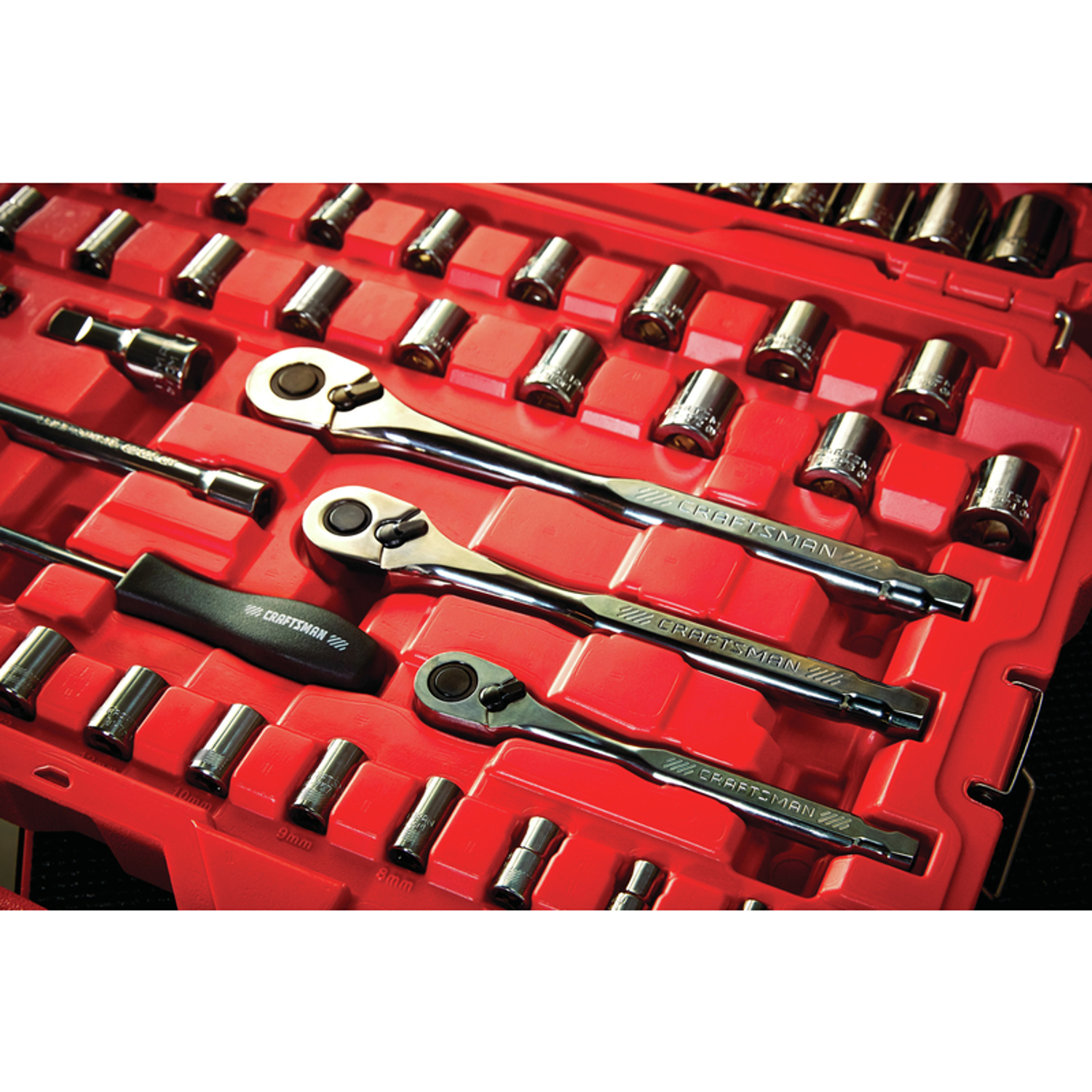 Craftsman 1/4， 3/8 and 1/2 in. drive Metric and SAE 6 Point Mechanic\u0027s Tool Set 121 pc