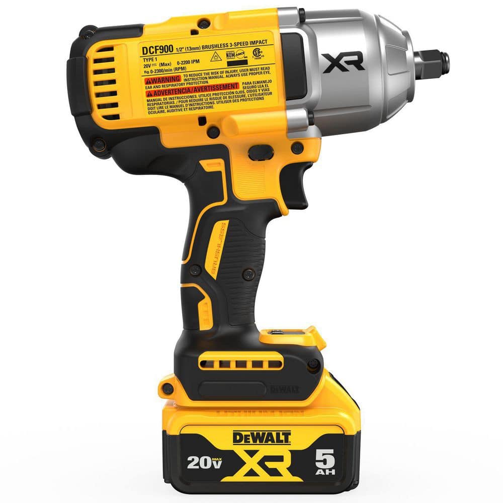 DEWALT 20V MAX Lithium-Ion Cordless 1/2 in. Impact Wrench Kit DCF900P1