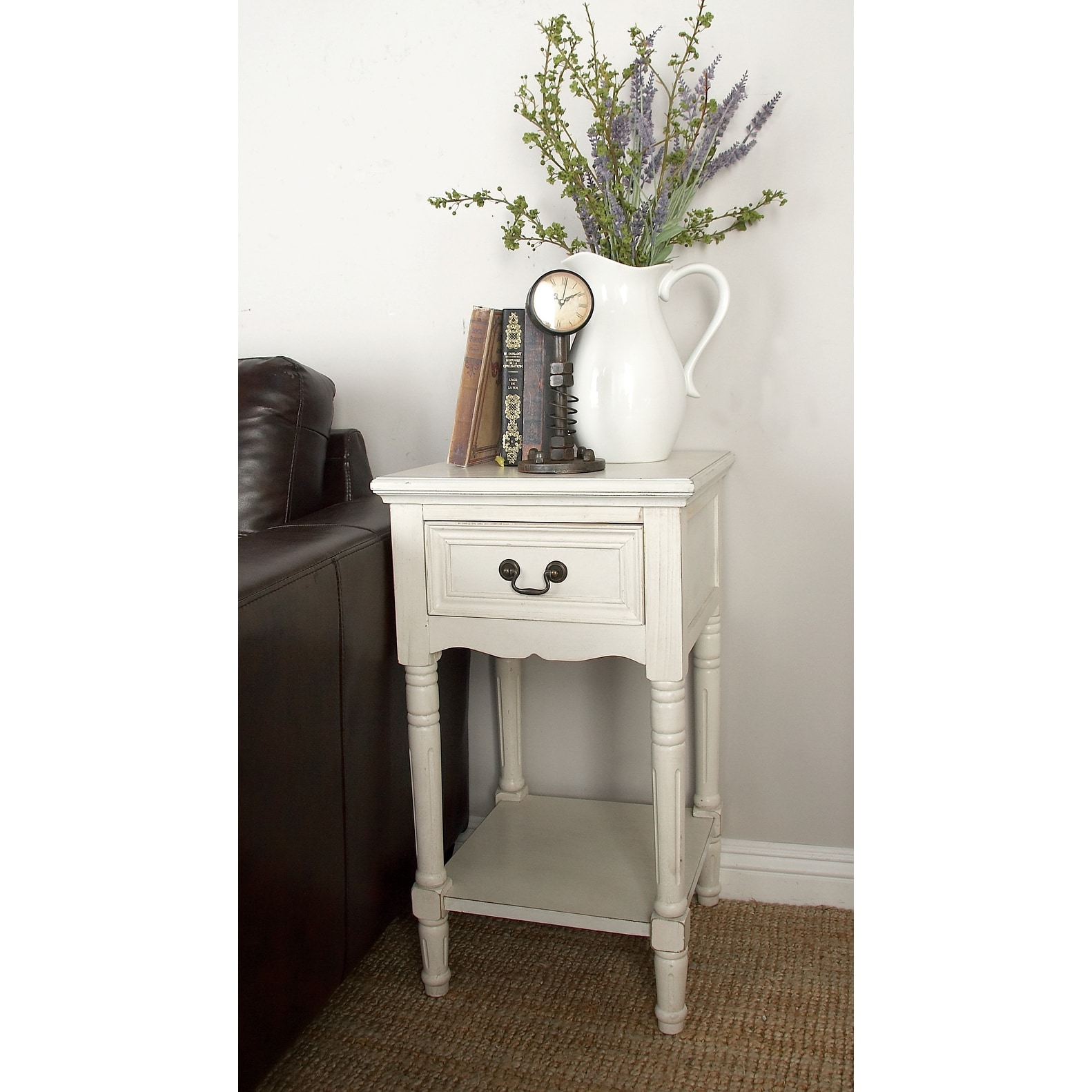 MDF Traditional Accent Table 29 x 16 x 16