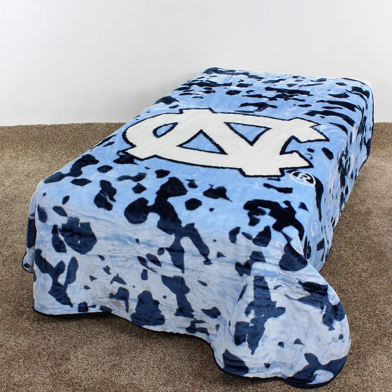 College Covers North Carolina Tar Heels Raschel Throw Blanket