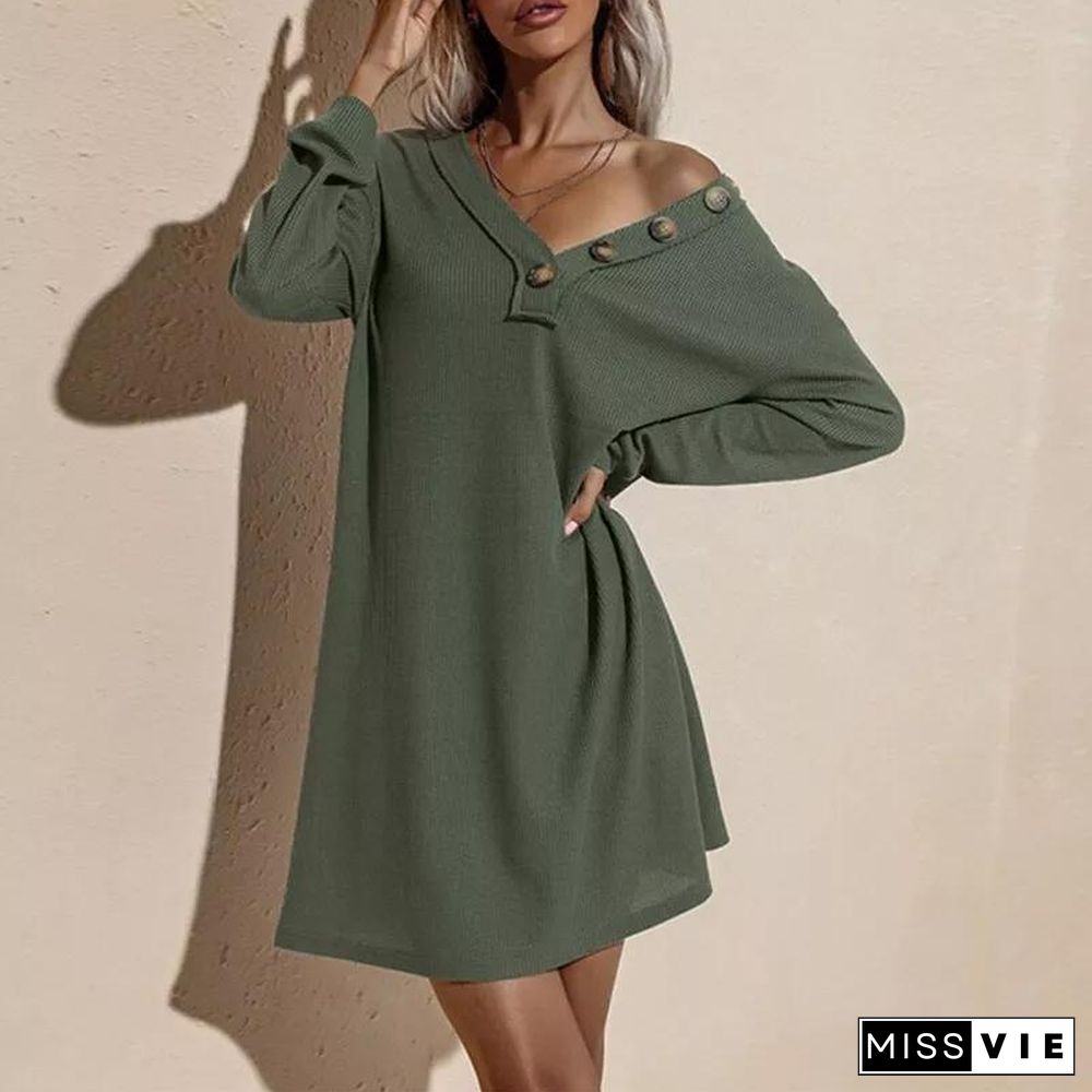 Women's Casual Dresses V-Neck Buttoned Hip Knitted Dresses