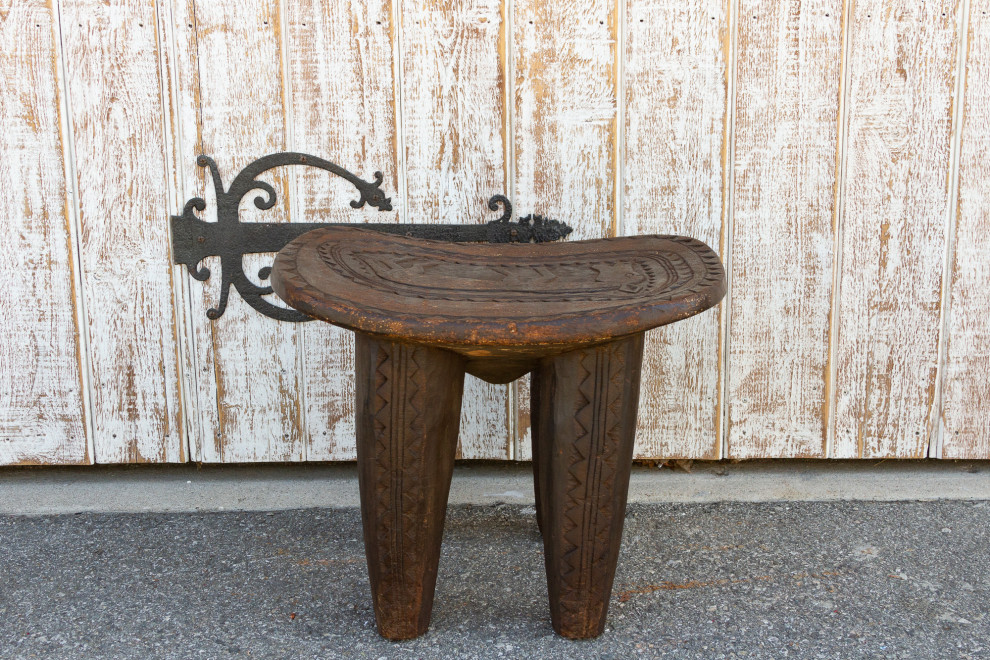 Primitive African Donkey Carved Senufo Table   Southwestern   Side Tables And End Tables   by De cor  Houzz