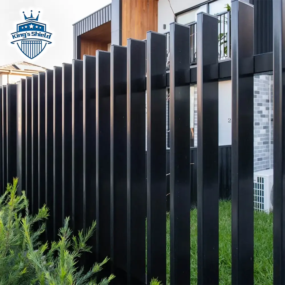 High Quality Ornaments Aluminum Privacy Fence Panels Metal Fencing Factory Directly Supply Country Material Outdoor Farm Fence