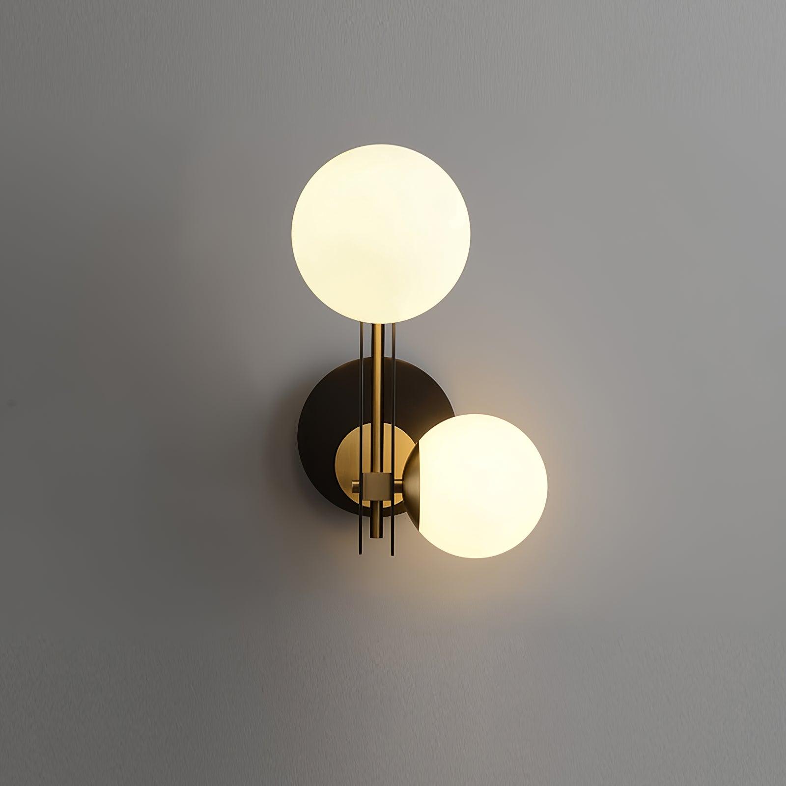 Planeta Wall Lamp