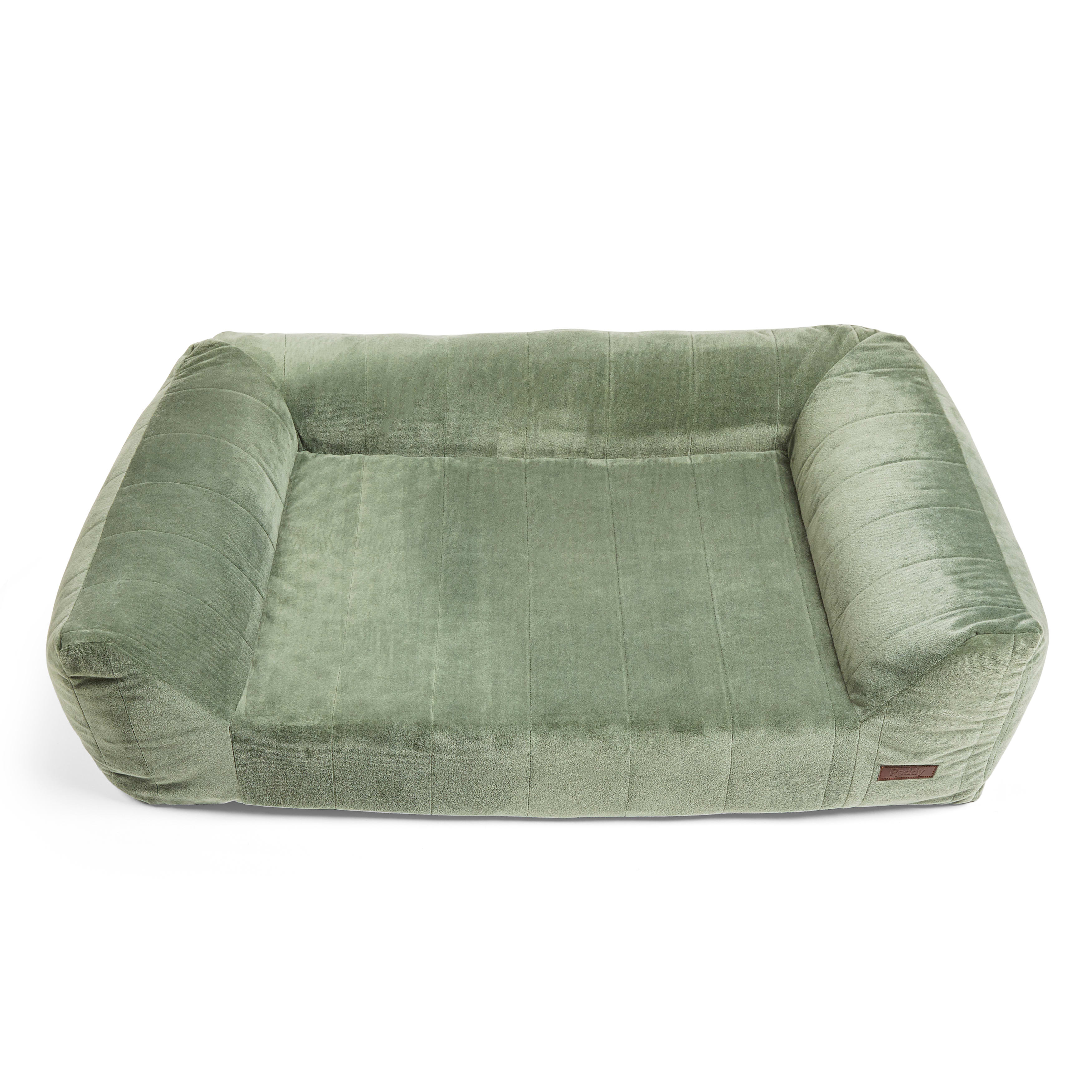 Reddy Quilted Lounger Dog Bed， 32