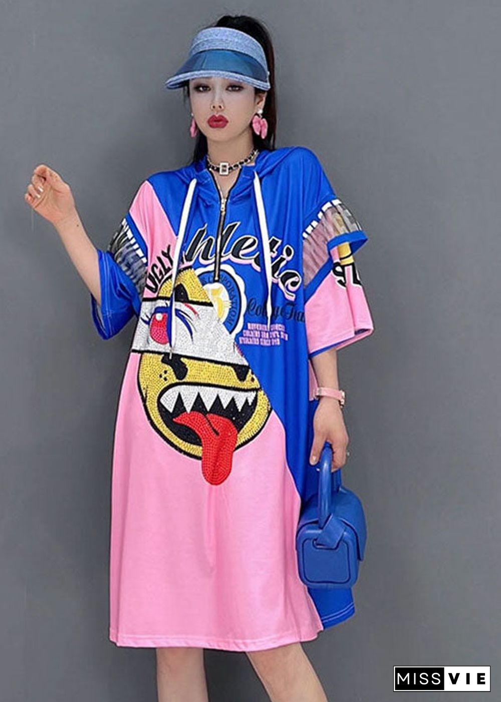 Modern Blue Red Hooded Drawstring Zippered Print Robe Dresses Short Sleeve