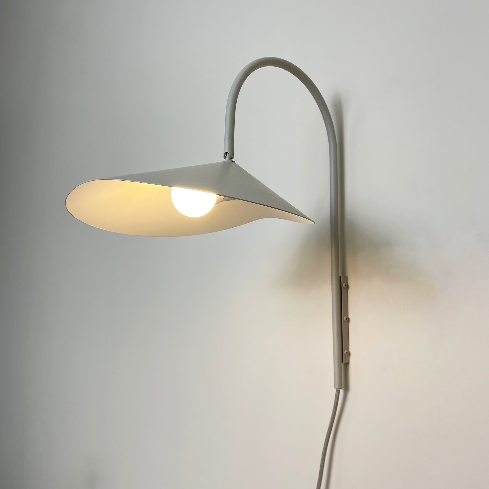 Arum Swivel Plug-in Wall Lamp