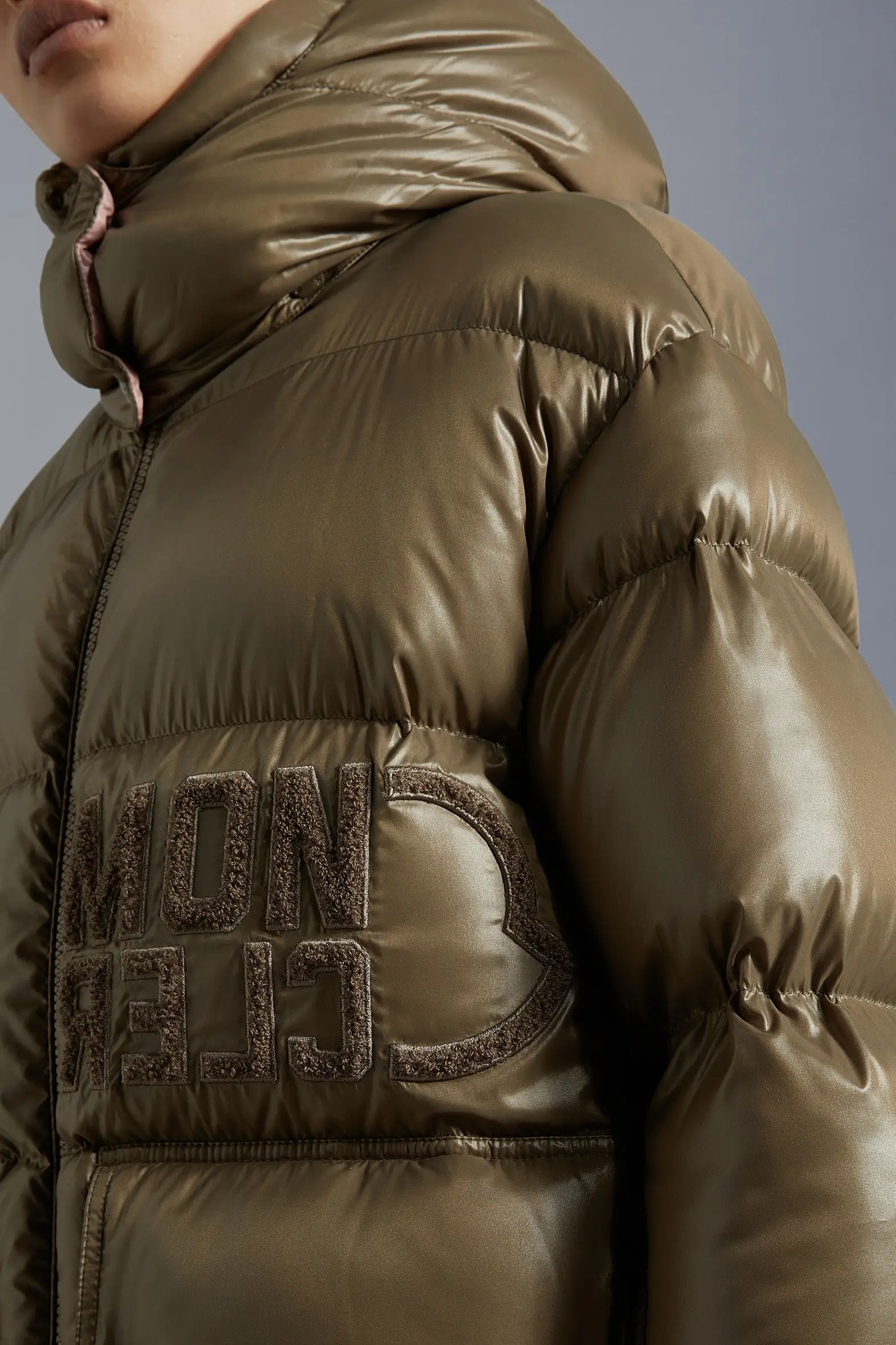 Abbaye Short Down Jacket