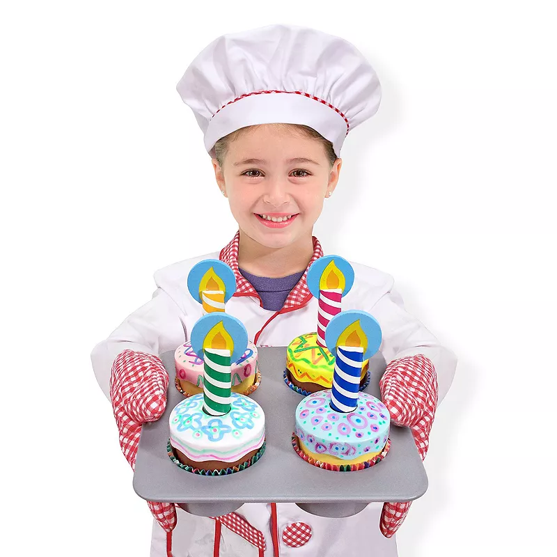 Melissa and Doug Bake and Decorate Cupcake Set