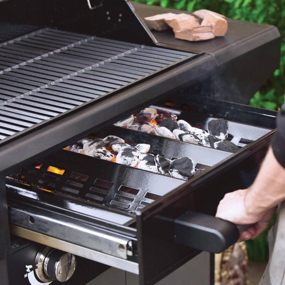 CharGriller Flavor Pro 4Burner Propane Wood Gas Grill with MultiFuel Flavor Drawer in Silver