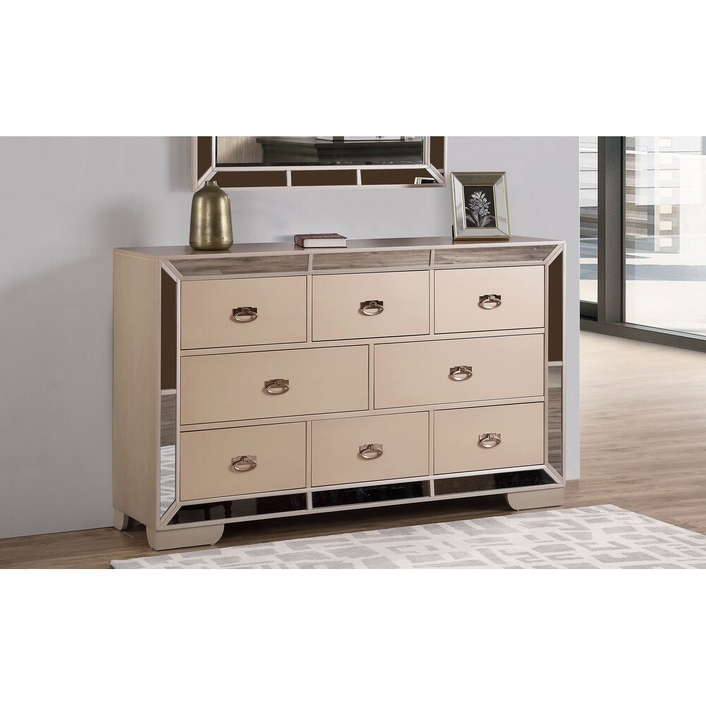 Holly Hills 8 drawer Dresser