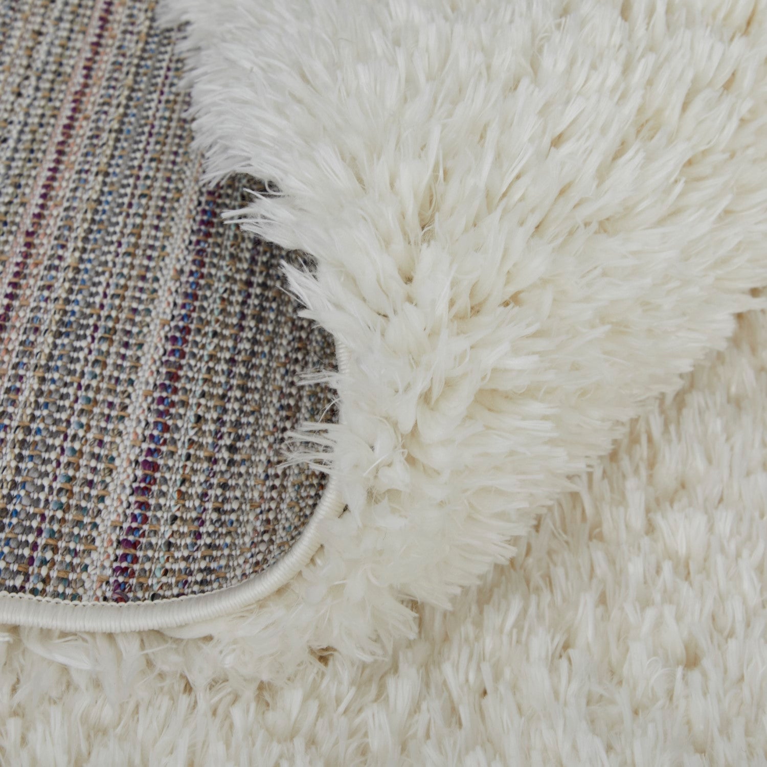 Loman Solid Color White Rug