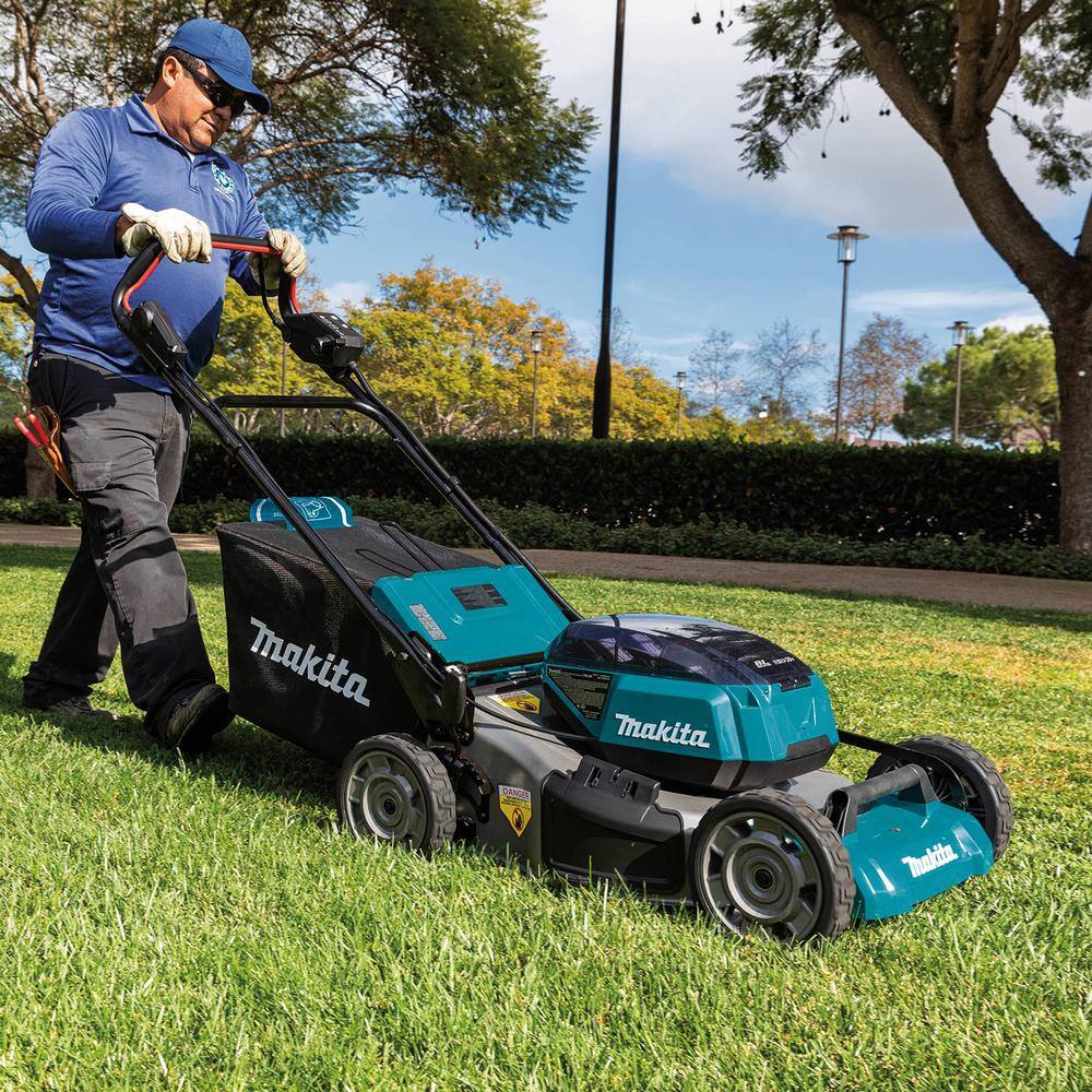 Makita 18V X2(36V) LXT Lithium-Ion Cordless 21 in. Walk Behind Lawn Mower Kit w4 Batteries 5.0Ah wBonus 18V Blower Tool Only XML08PT1-XBU03Z