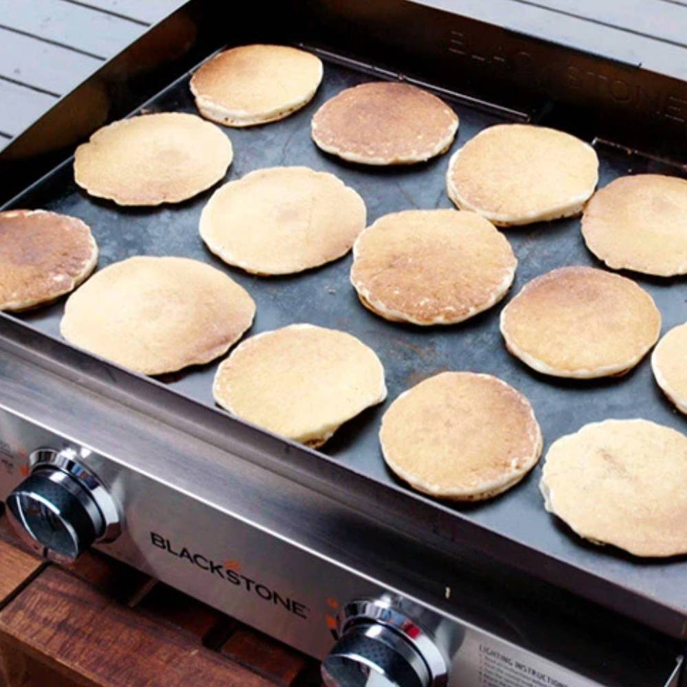 Blackstone 22” Tabletop Griddle – 2 Adjustable Burners