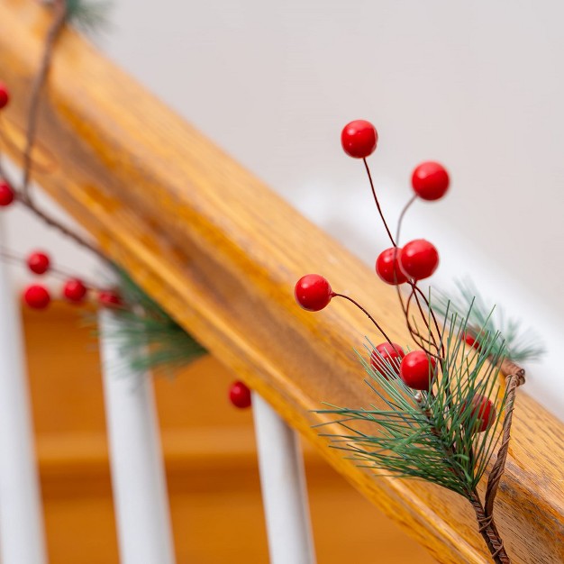 Ornativity Pine And Berries Garland 6 x27