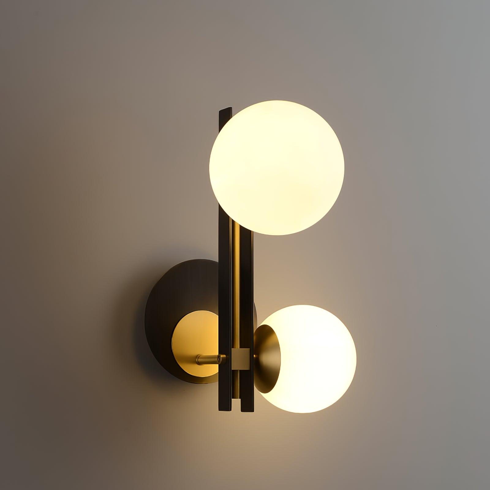 Planeta Wall Lamp