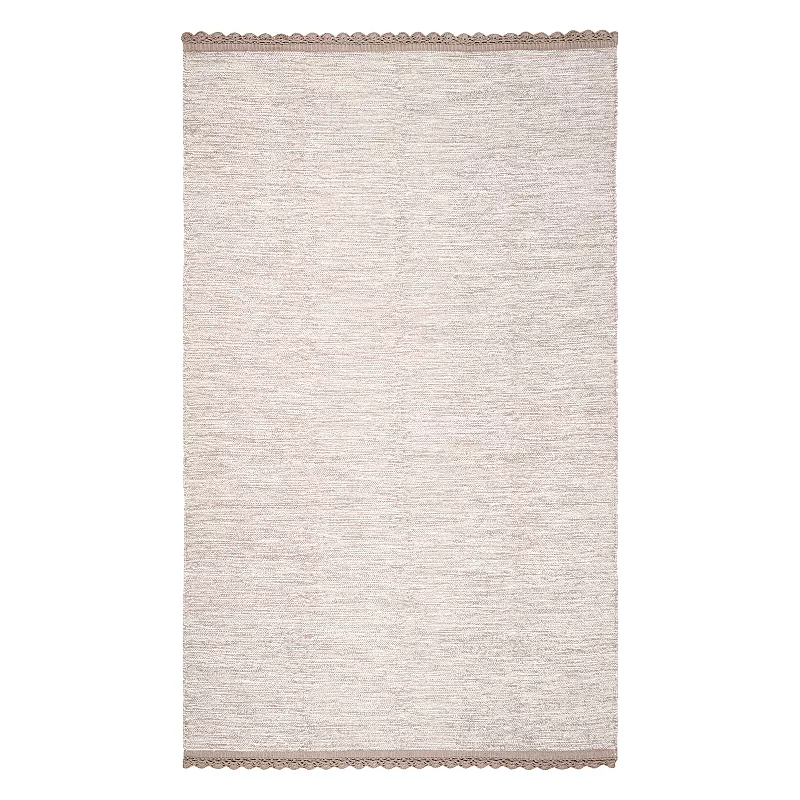 Safavieh Montauk Keegan Solid Rug