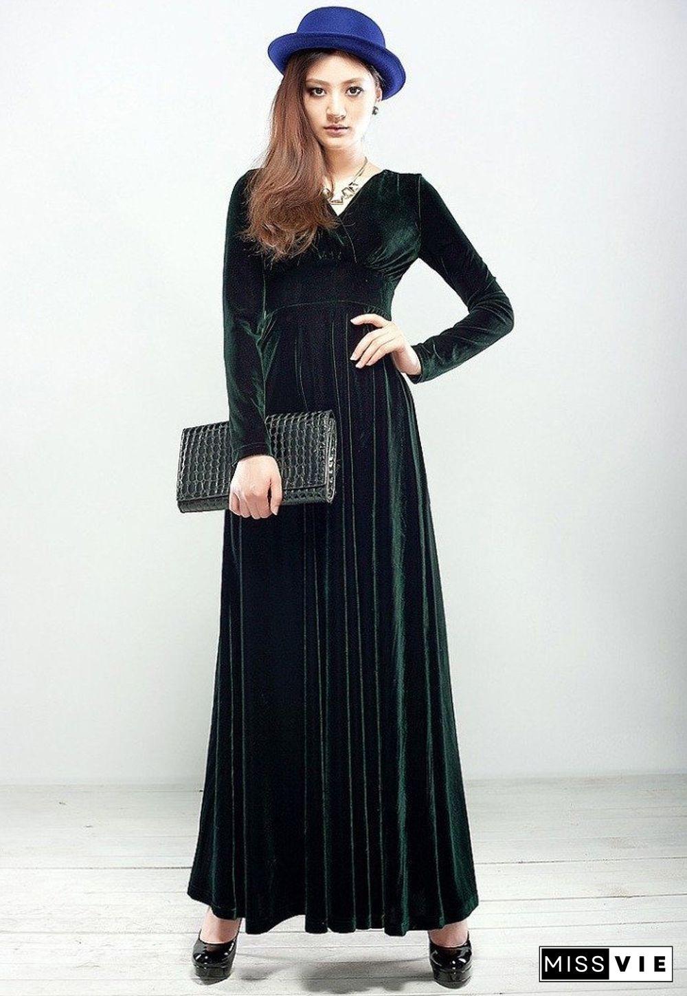 V Neck Velvet Long Sleeve Party Dress