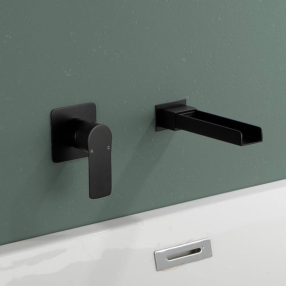 matrix decor Single Handle Wall Mounted Bathroom Faucet in Matte Black MD-2418B