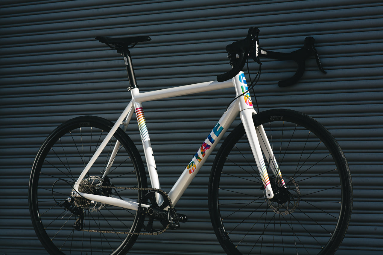 Undefeated Disc Road - Pearl / Tie-Dye