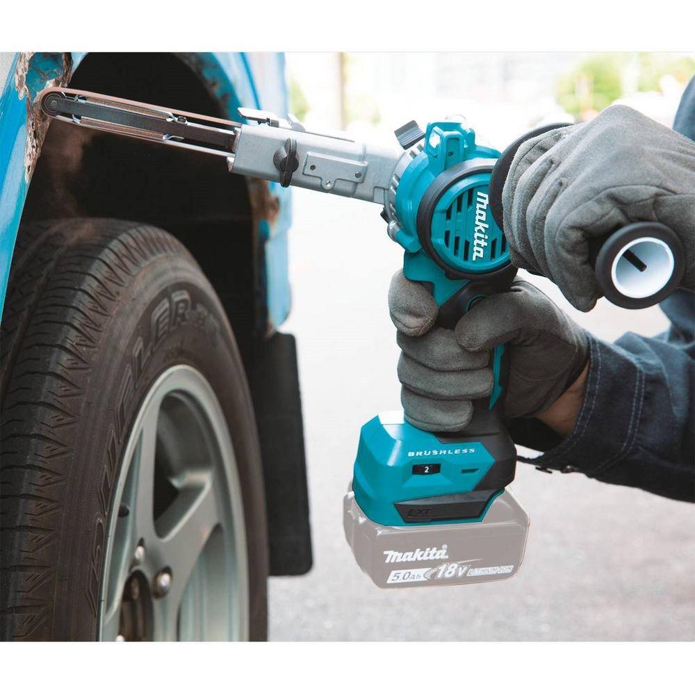 Makita 18V LXT Lithium-Ion Brushless Cordless 38 x 21 in. Detail Belt Sander (Tool Only) XSB01Z