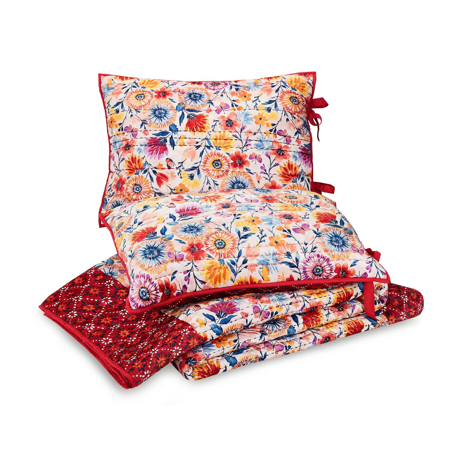 The Pioneer Woman Fluttering Fancies Polyester Velvet Quilt Full