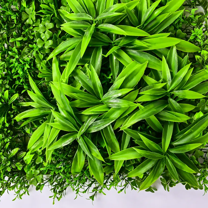 Factory Directly Supply Good Price Luxury Artificial Crawling Plant Wall Deco Artificial Grass Wall Plant Mat