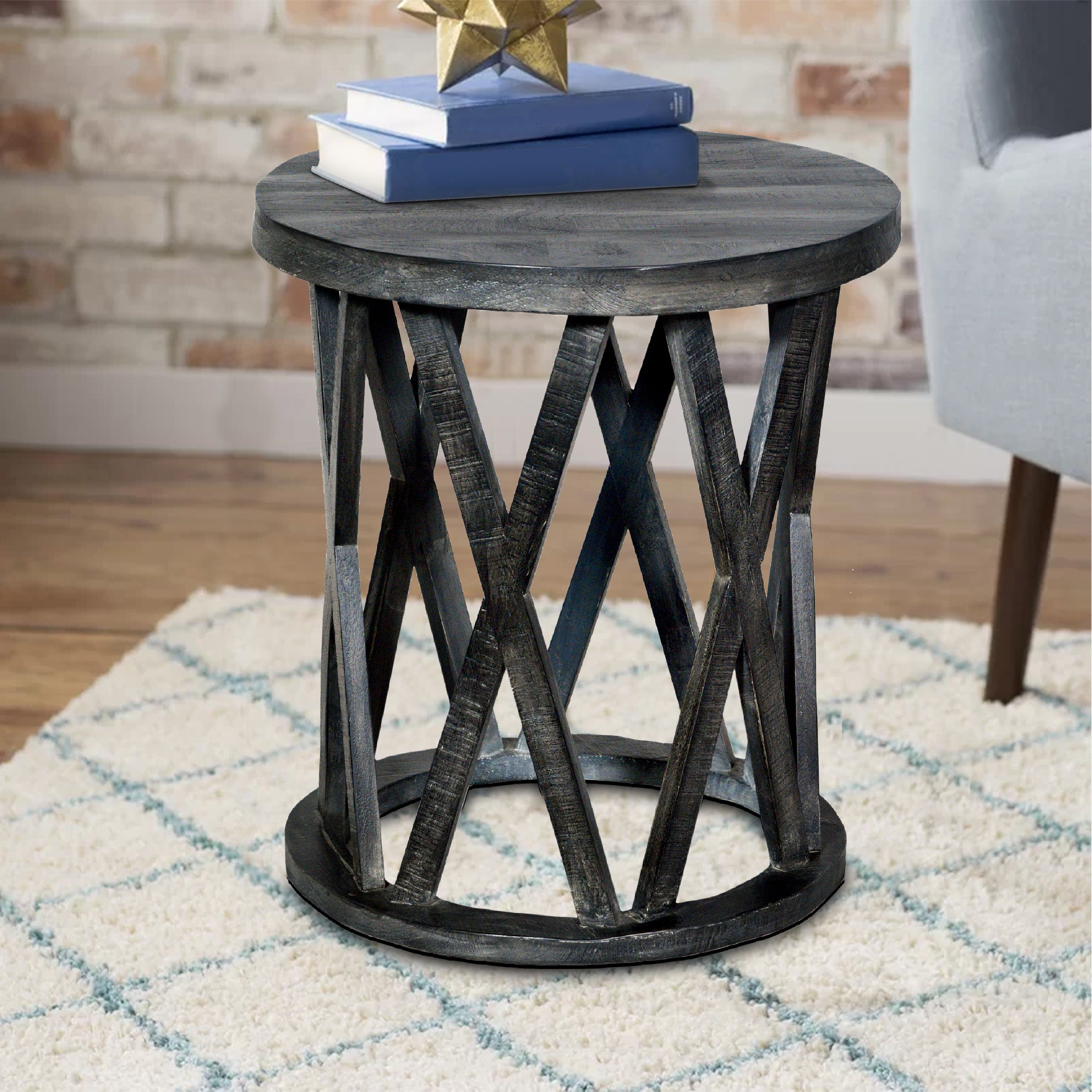 22 Inch Farmhouse Style Round Wooden End Table with Airy Base， Gray