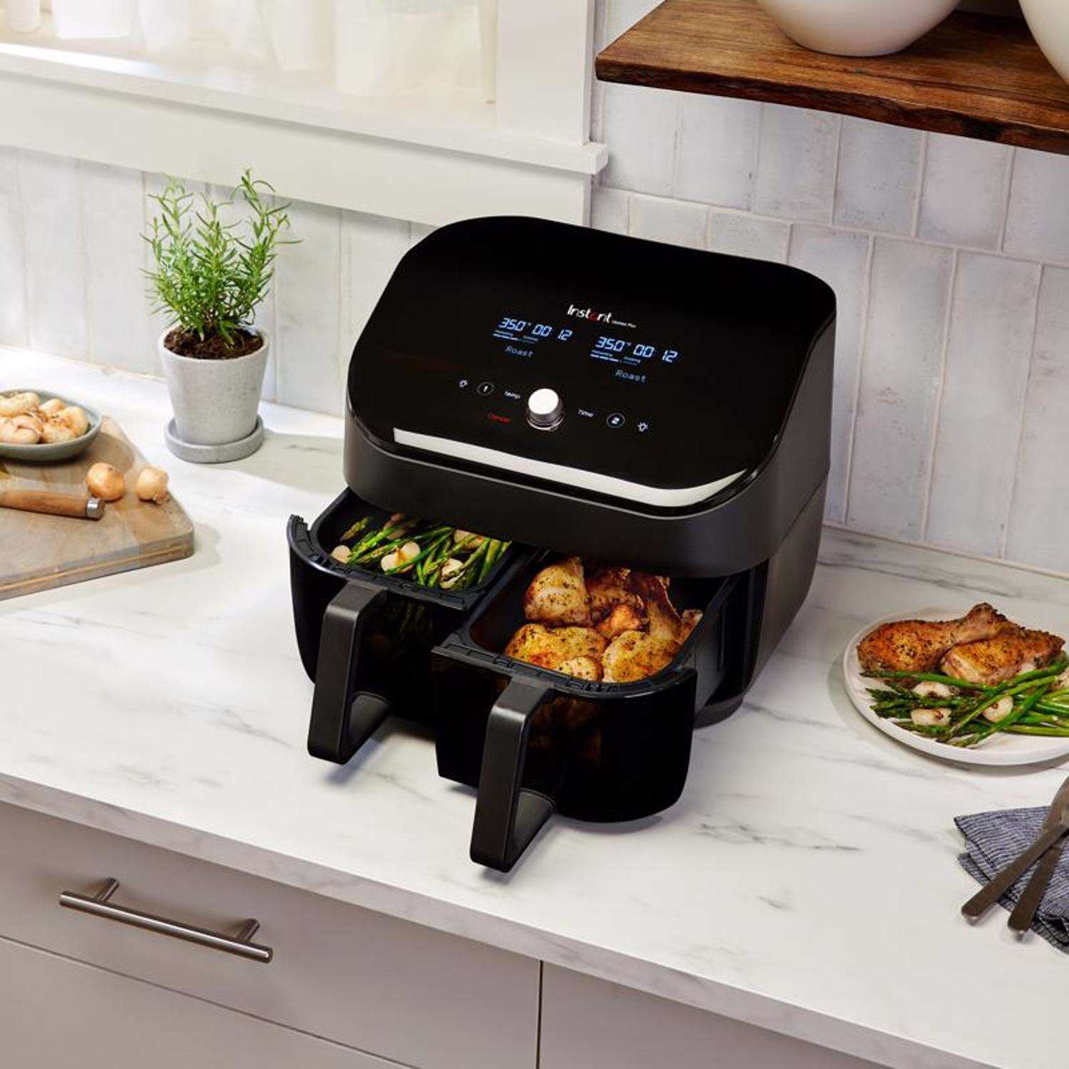 Instant Brands Vortex Black 8 qt Programmable Air Fryer