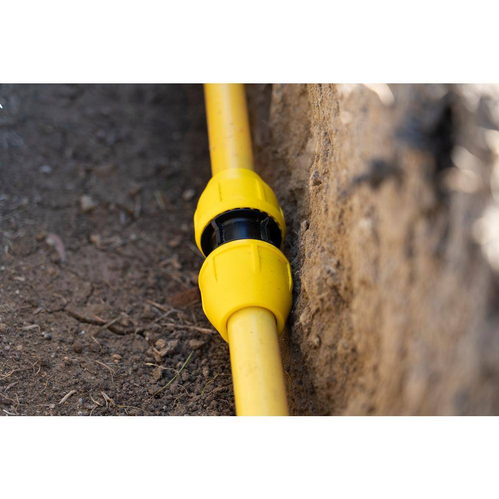 HOME-FLEX 1-14 in. IPS DR 11 Underground Yellow Poly Gas Pipe Coupler 18-429-012