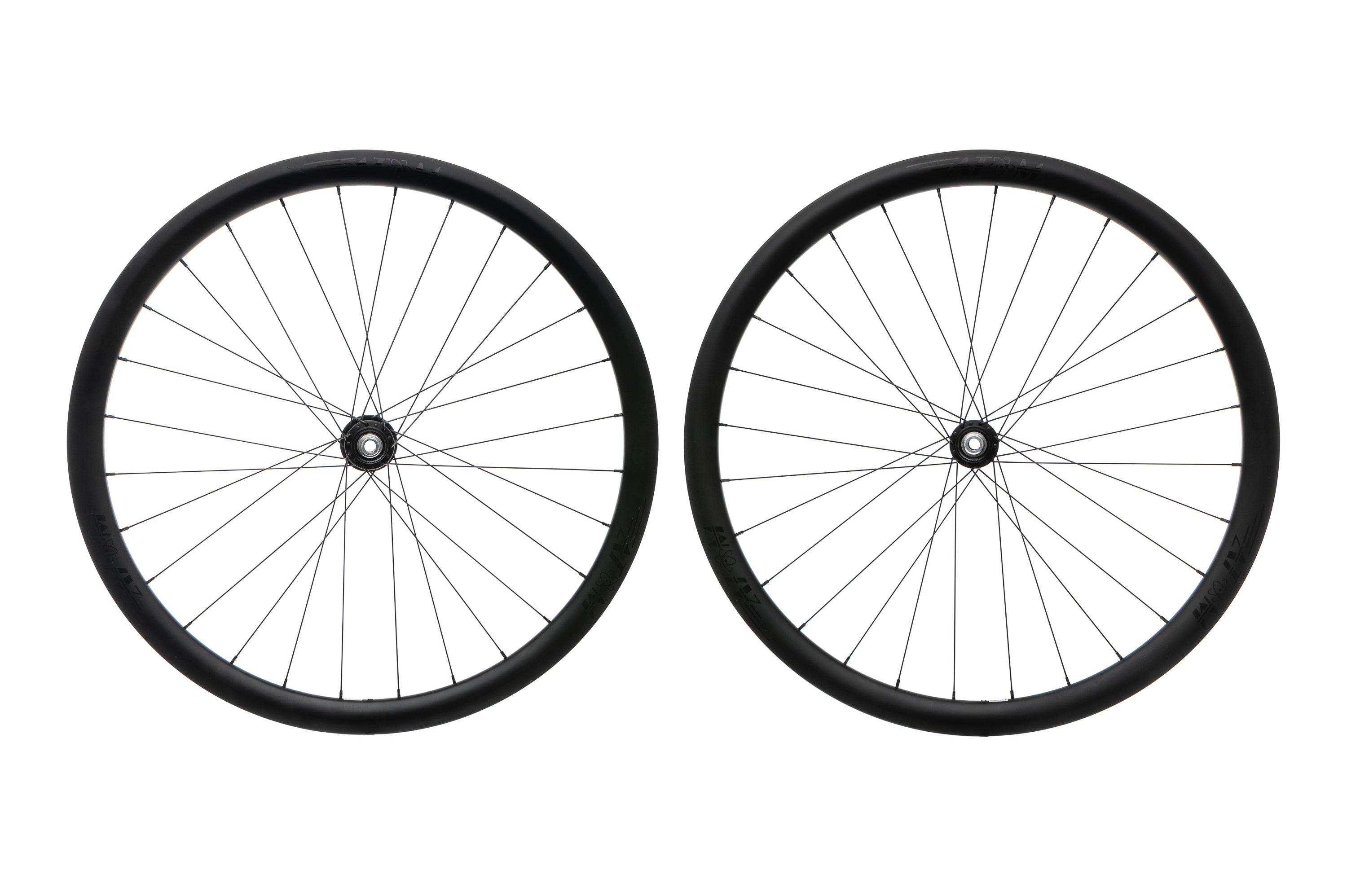 Atom CCX-38mm Carbon Tubeless 700c Wheelset