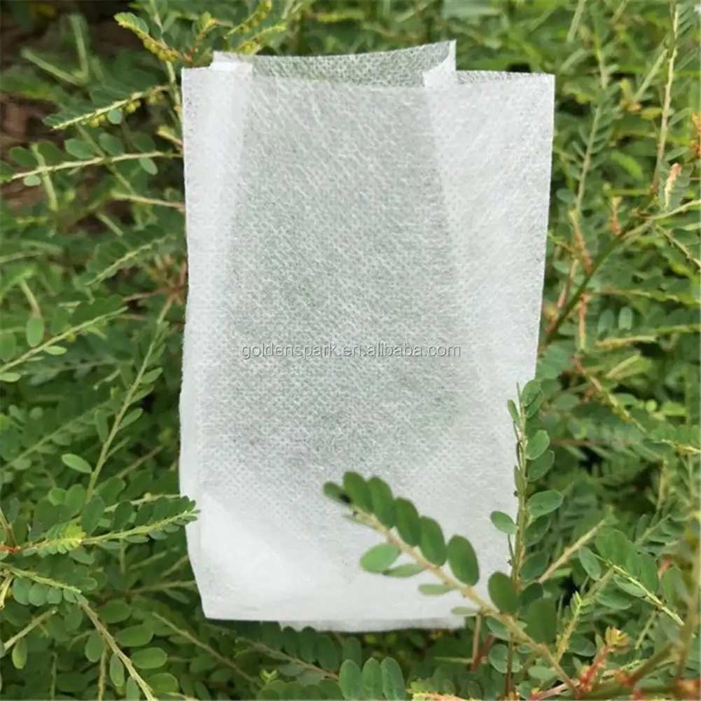 100Pcs Mini Non woven Fabric Seedling Bags Breathable Plant Bags Garden Supply