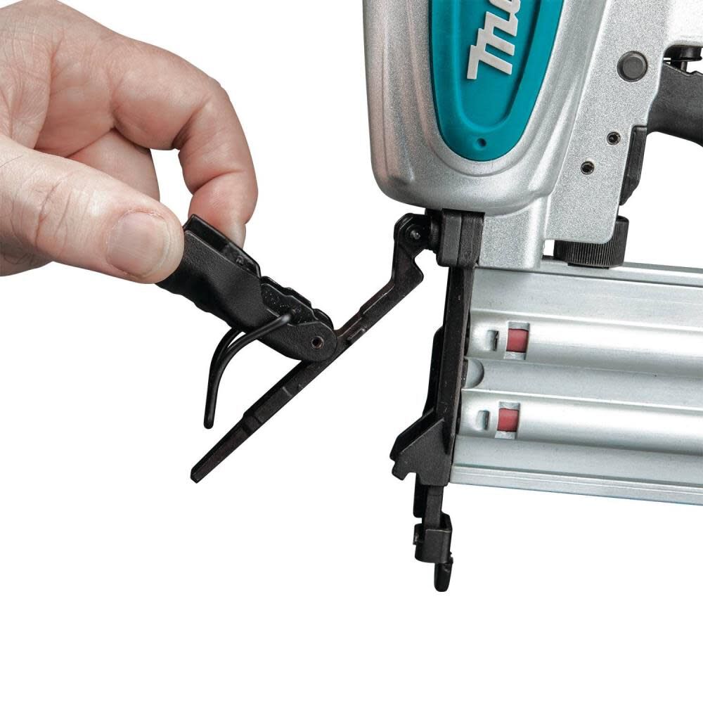 Makita 2