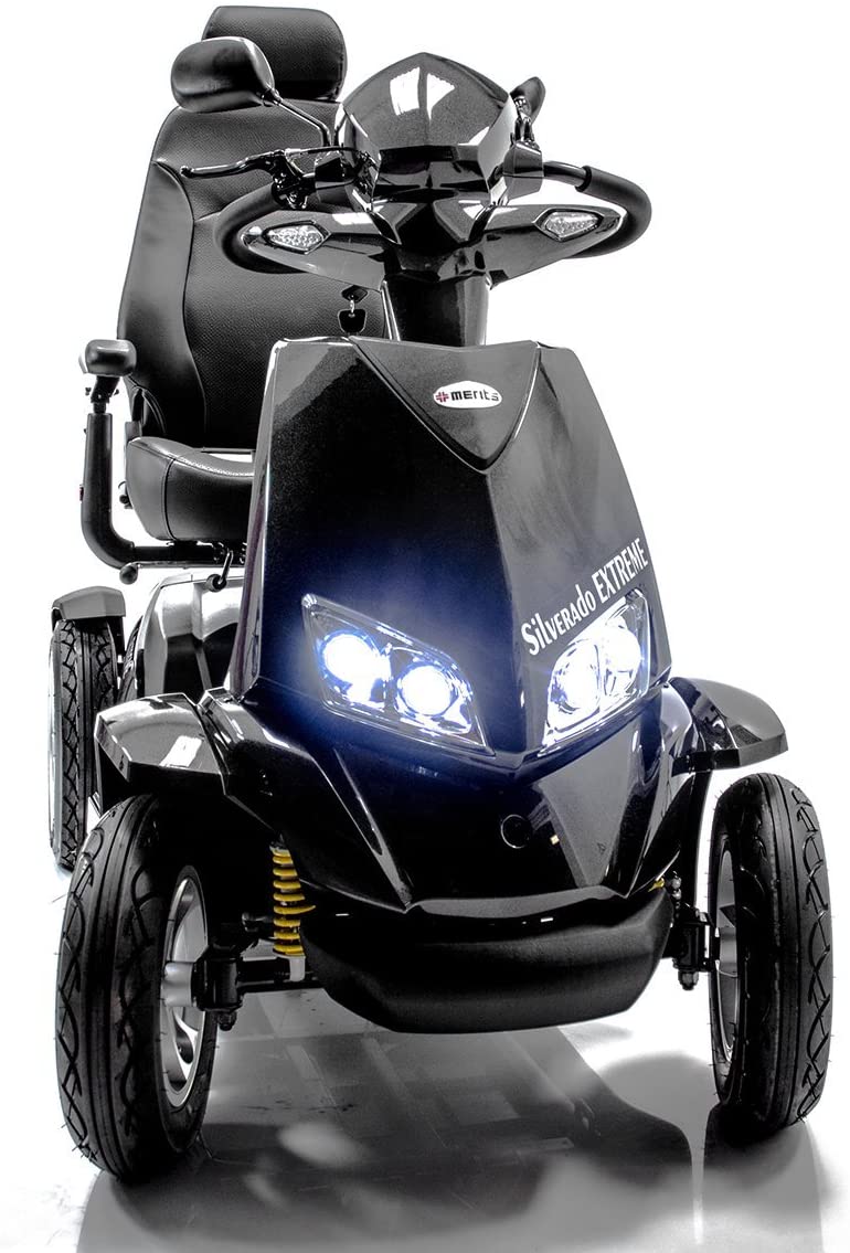 Silverado Extreme 4-Wheel Electric Mobility Scooter + Challenger Accessory Bundle