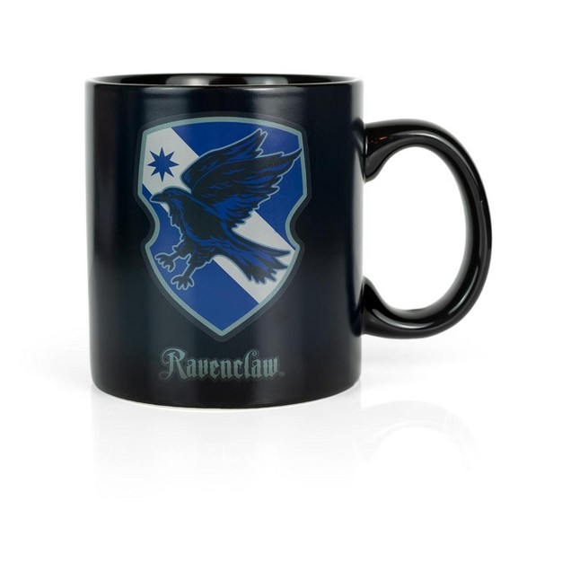 Underground Toys Harry Potter Ravenclaw 20oz Heat Reveal Ceramic Coffee Mug Color Changing Cup