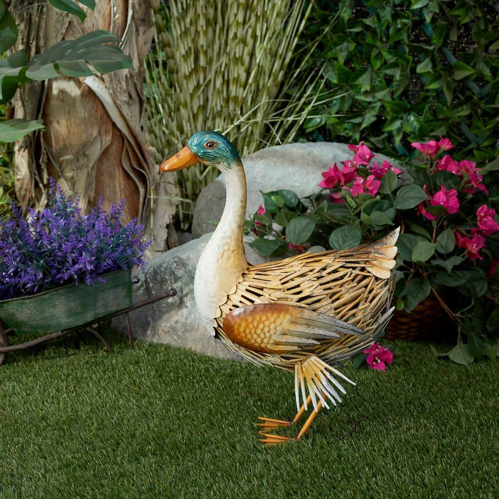 Alpine Corporation 20 in. H Indoor/Outdoor Metal Standing Duck Decorative Garden Statue, Gold/Green MBG142HH