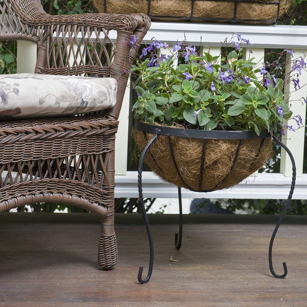 Gilbert  Bennett Canterbury 14 in. Metal Basket Stand Planter BSCB15-B