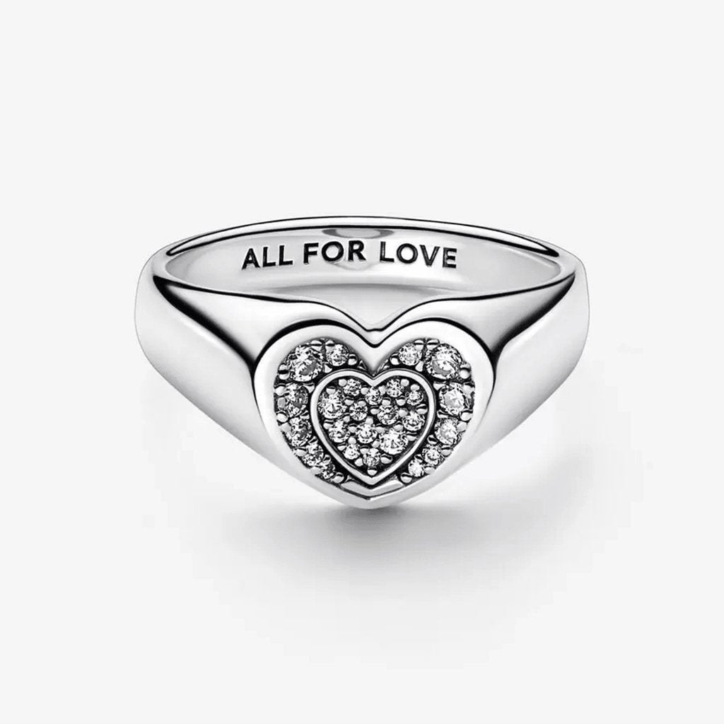 PANDORA  Radiant Heart Pavé Signet Ring