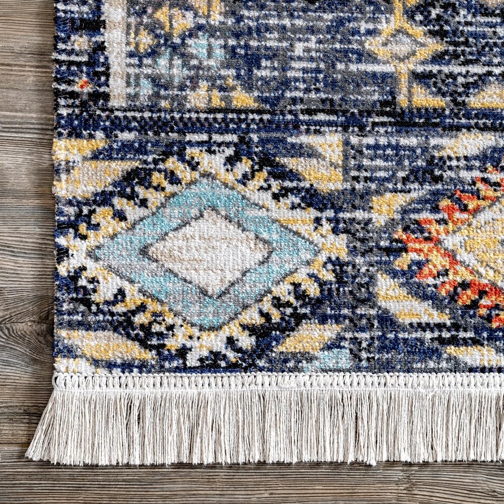 Brooklyn Rug Co Faded Bohemian Fringed Indoor/Outdoor Area Rug