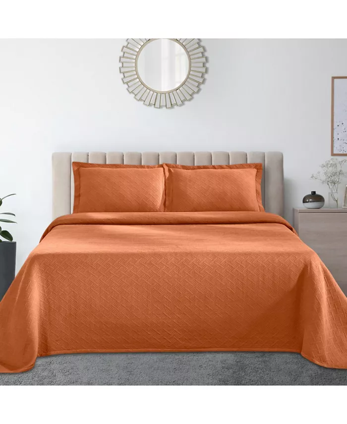 Superior Basket Weave Jacquard Matelasse Bedspread Set Collection