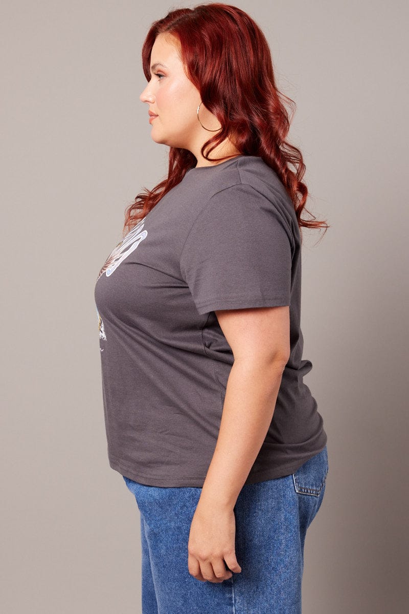 Grey Graphic T-shirt Short Sleeve Crew Neck
