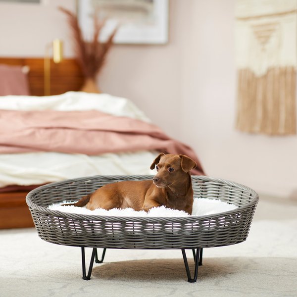 Frisco Elevated Rectangle Wicker Dog and Cat Bed with Eyelash Faux Fur Cushion