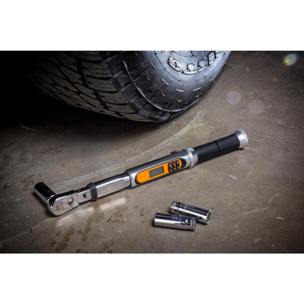 3/8 Drive 120XP™ Flex Head Electronic Torque Wrench with Angle ;