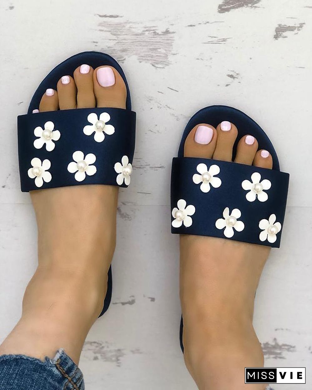 Floral Pattern Beaded Open Toe Slippers