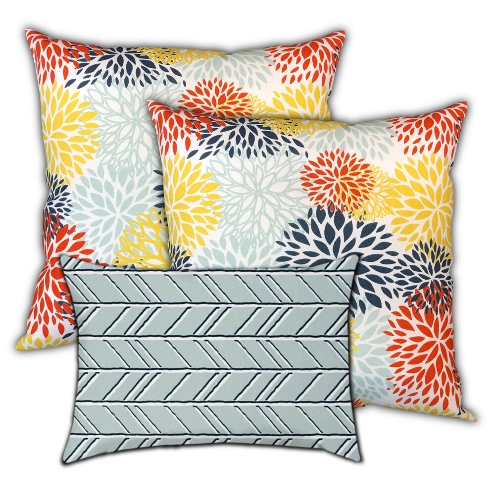 Blue Marine Lines Indoor/Outdoor  Zippered Pillow Cover with Insert  Set of 2 Large   1 Lumbar  Seafoam  Orange  Yellow