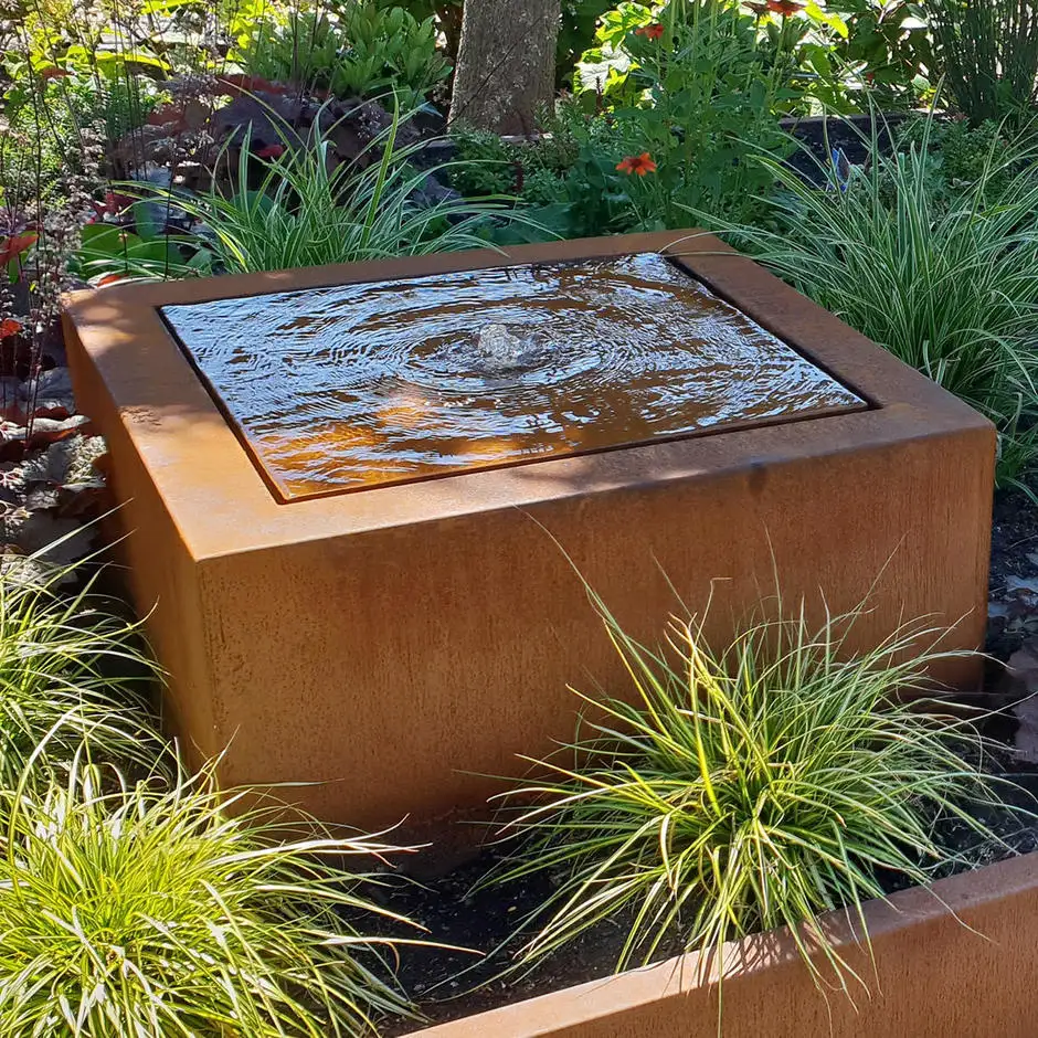 China manufacture corten steel metal rain curtain water feature corten steel contemporary garden water fountain